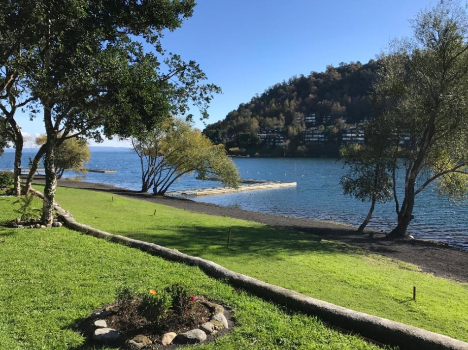 VENTA - Townhouse en Condominio Parque Pinares - Pucón