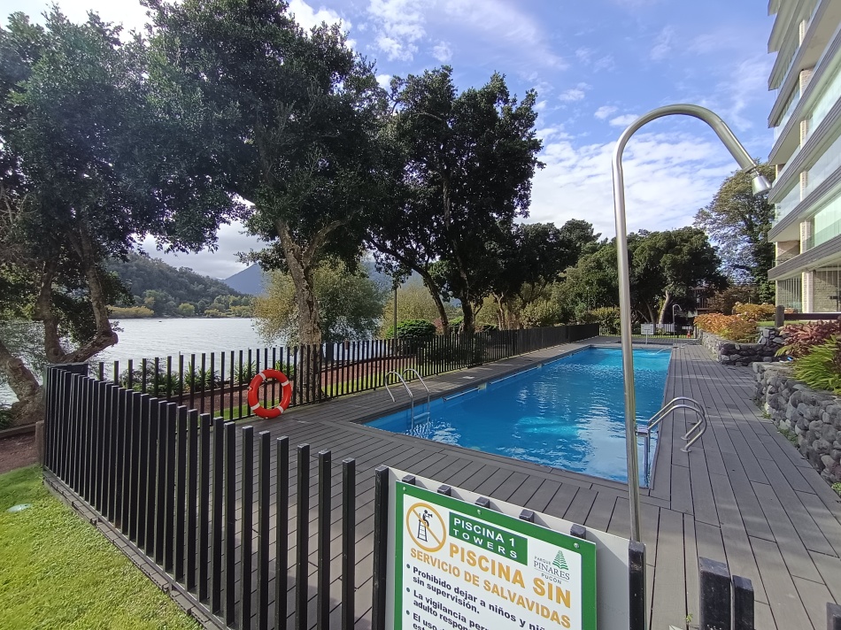 VENTA - Townhouse en Condominio Parque Pinares - Pucón
